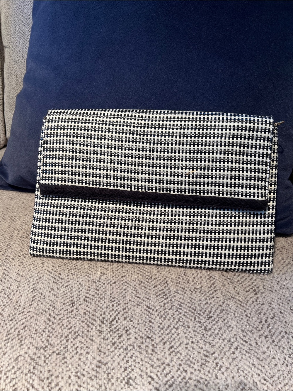 Stella & Dot Black and White Houndstooth Fold-Over Clutch